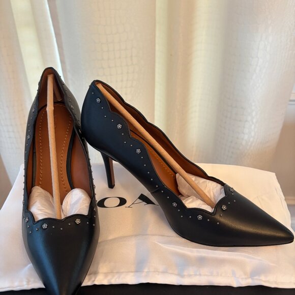 Coach  Black Leather heels size 9, never worn - Picture 4 of 4